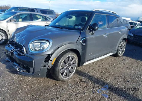 2019 Mini Countryman Cooper S из США, поврежденный, VIN WMZYT5C54K3E70180
